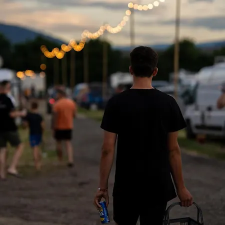 Schitterhof Weiss 캠프장 Spielberg Bei Knittelfeld