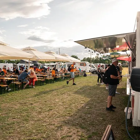 캠프장 Schitterhof Weiss Spielberg Bei Knittelfeld
