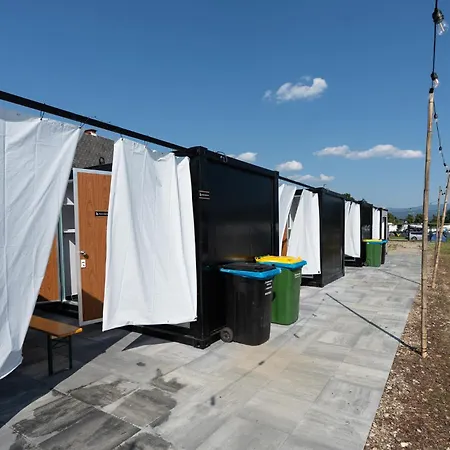 Schitterhof Weiss 캠프장 Spielberg Bei Knittelfeld