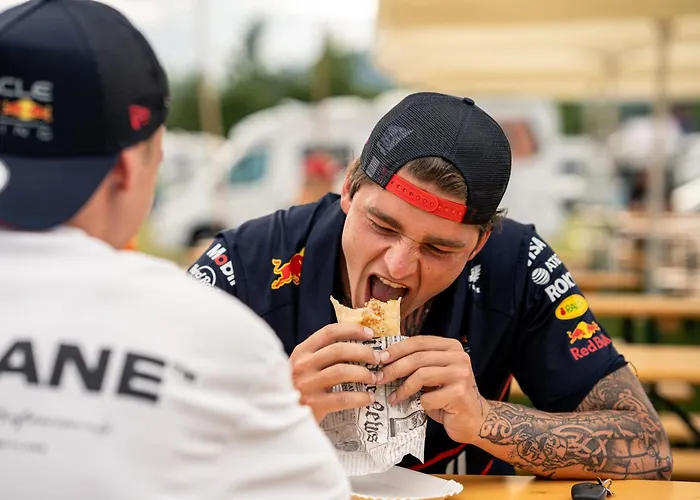 Schitterhof Weiss مكان تخييم *