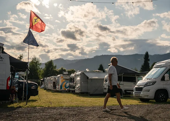 Schitterhof Weiss Kemping *