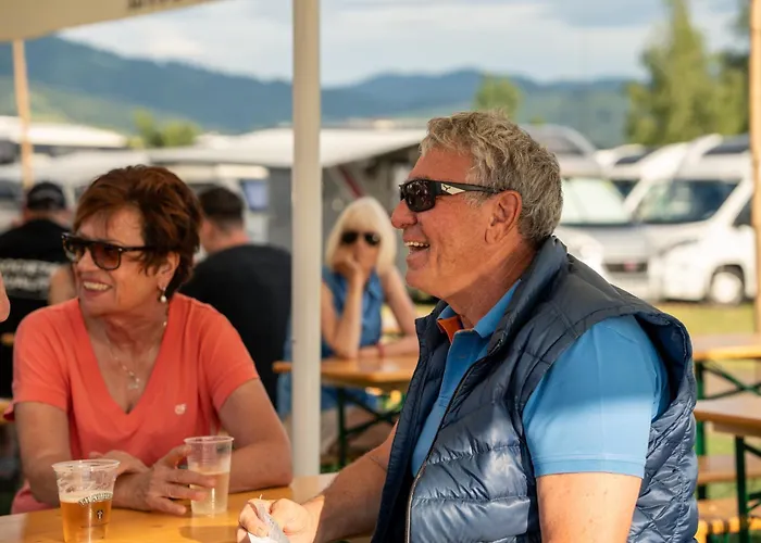Schitterhof Weiss Parque de Campismo Spielberg Bei Knittelfeld